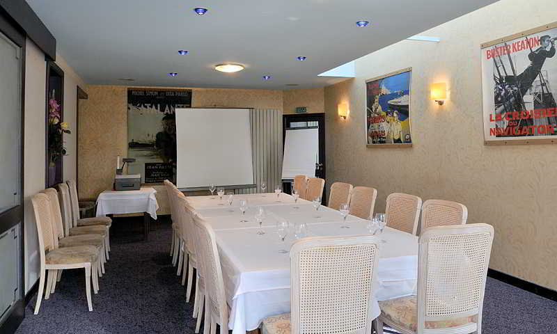 Hotel Les Peyrieres Olemps Exteriér fotografie